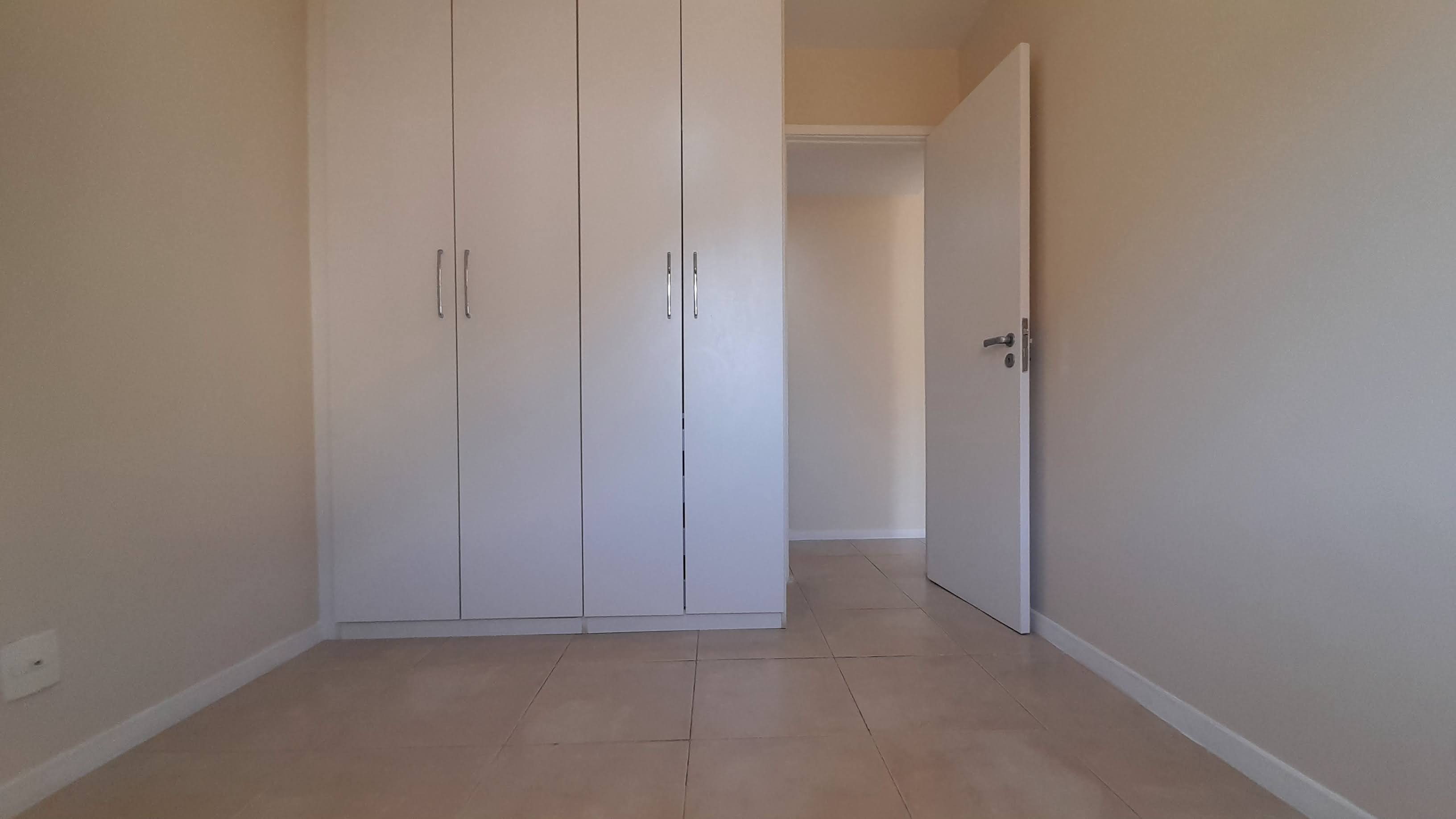 Apartamento a venda  Tijuca colado metrô.